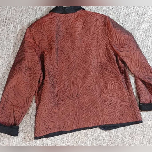 Yak Magik embroidered silk jacket - Picture 3 of 9